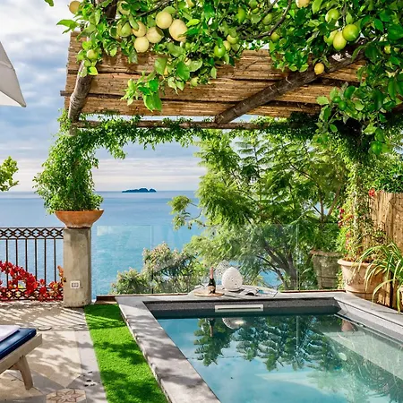 Villa Yourhome - Aldo Marino *